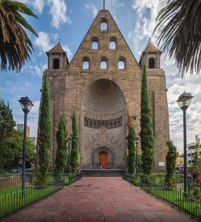 Imagen de la iglesia